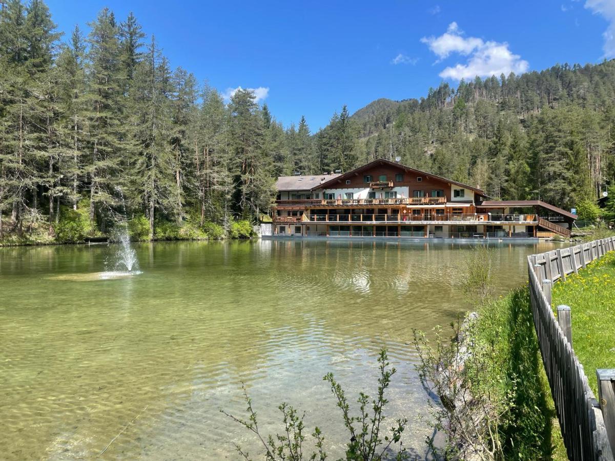 Hotel Lago Della Creta San Vigilio Di Marebbe Bagian luar foto