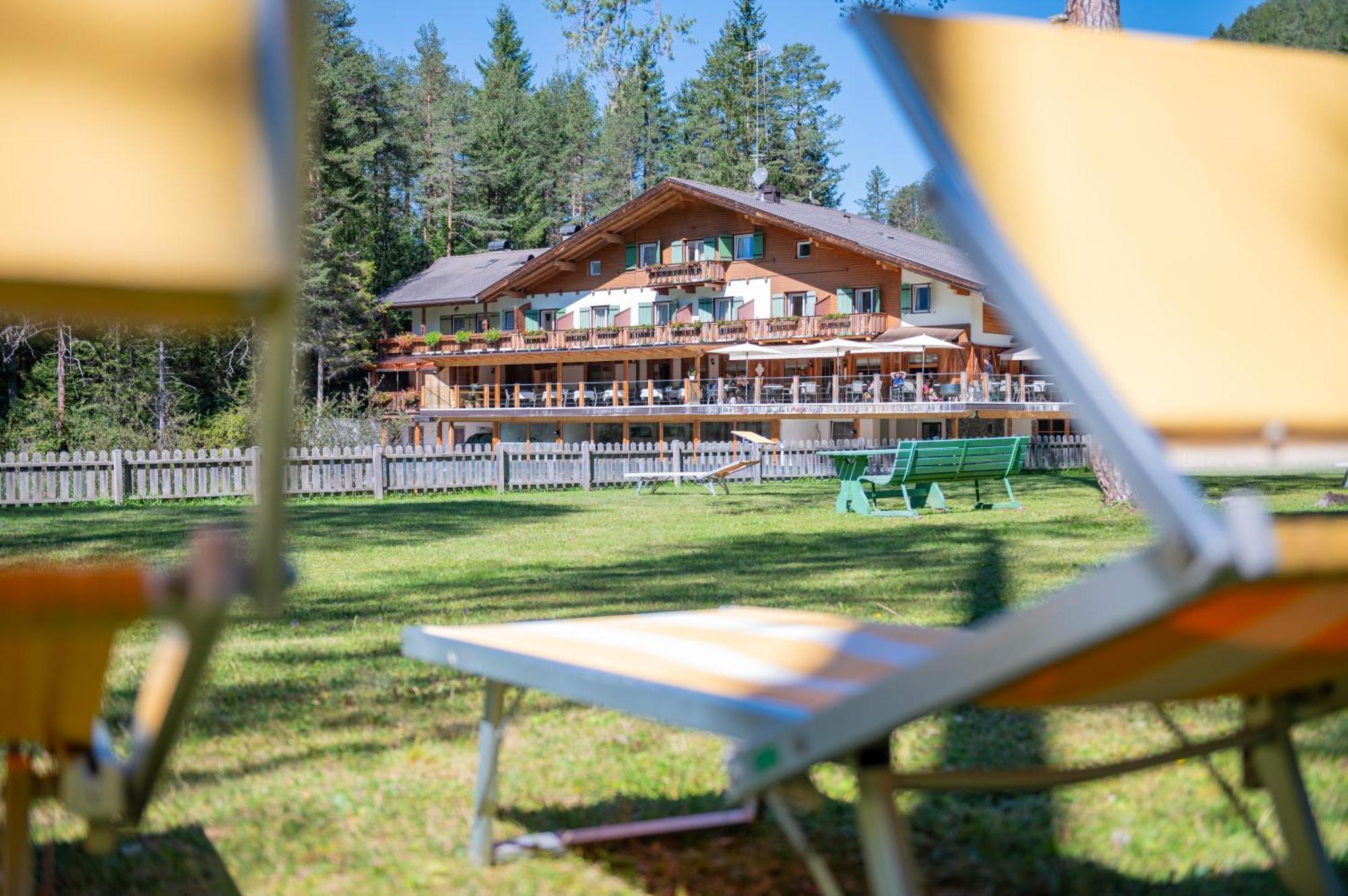 Hotel Lago Della Creta San Vigilio Di Marebbe Bagian luar foto