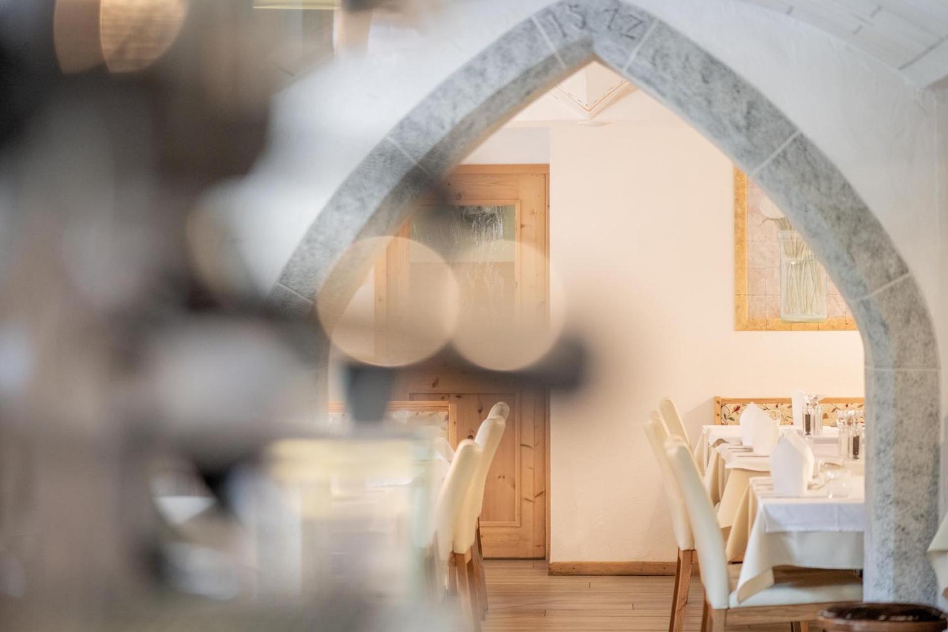 Hotel Lago Della Creta San Vigilio Di Marebbe Bagian luar foto